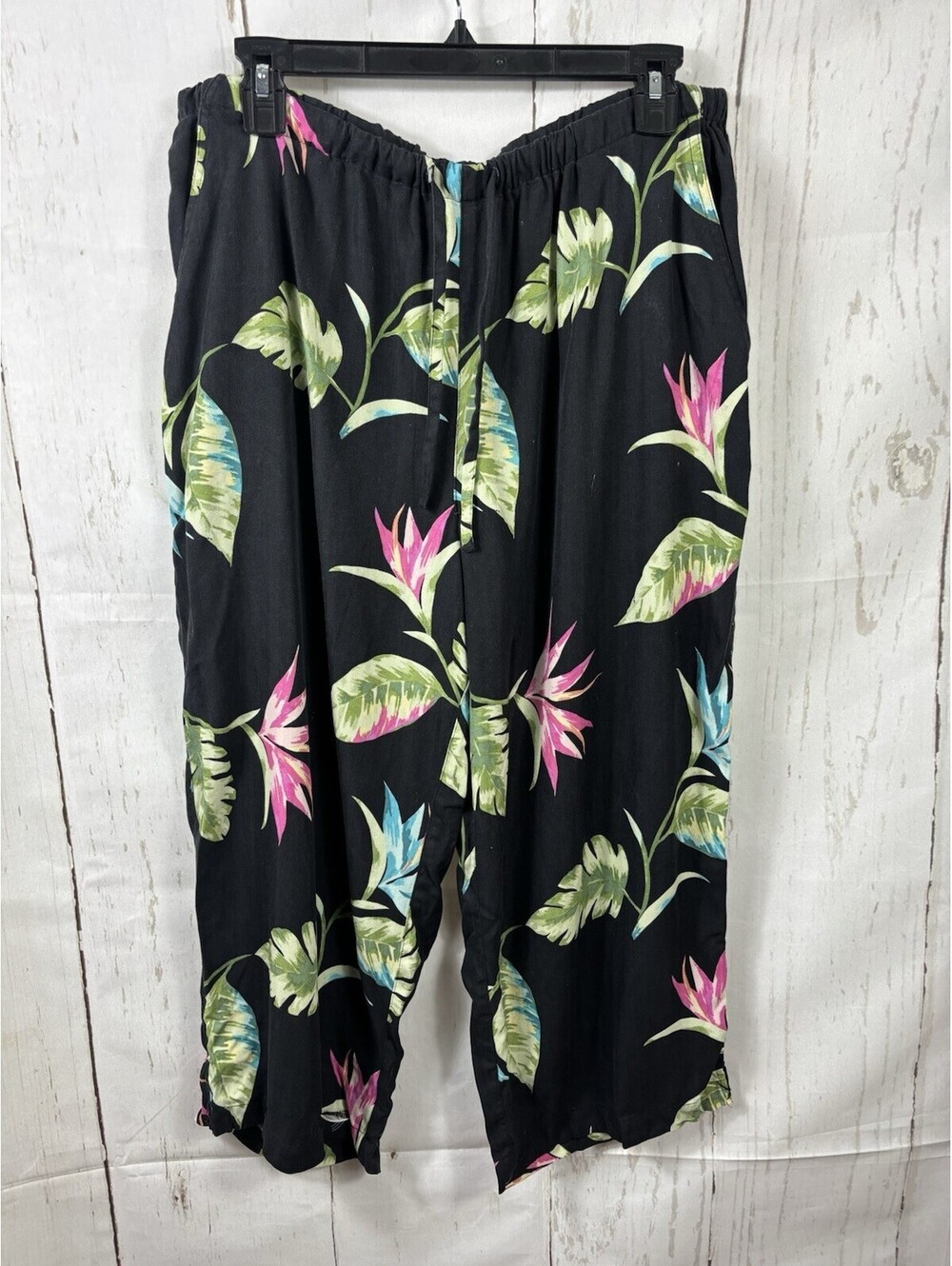 Valerie Stevens 100% Silk Cropped Pants Sz XL Capris Wide Leg Floral Tropical